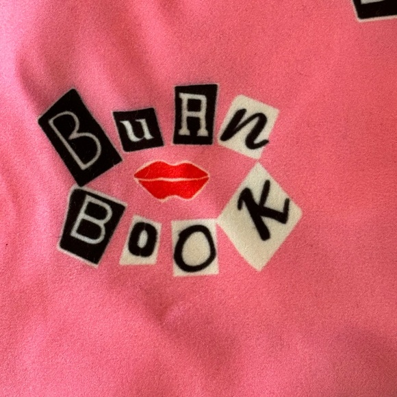 Mean Girls “Burn Book 💋” Full Length  TC2 Leggings - Picture 3 of 5